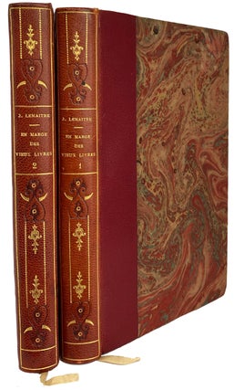 Item #38713 En Marge des Vieux Livres. [In Two Volumes]. Nouvelle Biblioteque Litteraire. Jules...